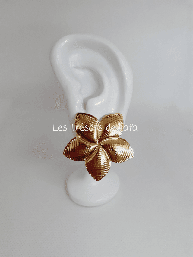 Boucles d&#039;oreilles fleur