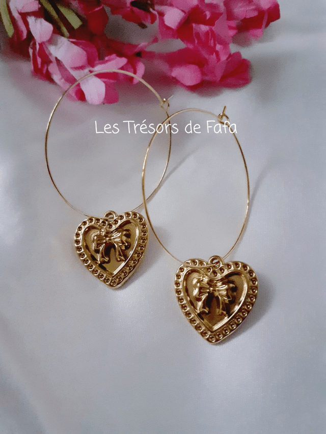 Boucles d&#039;oreilles CASSANDRE